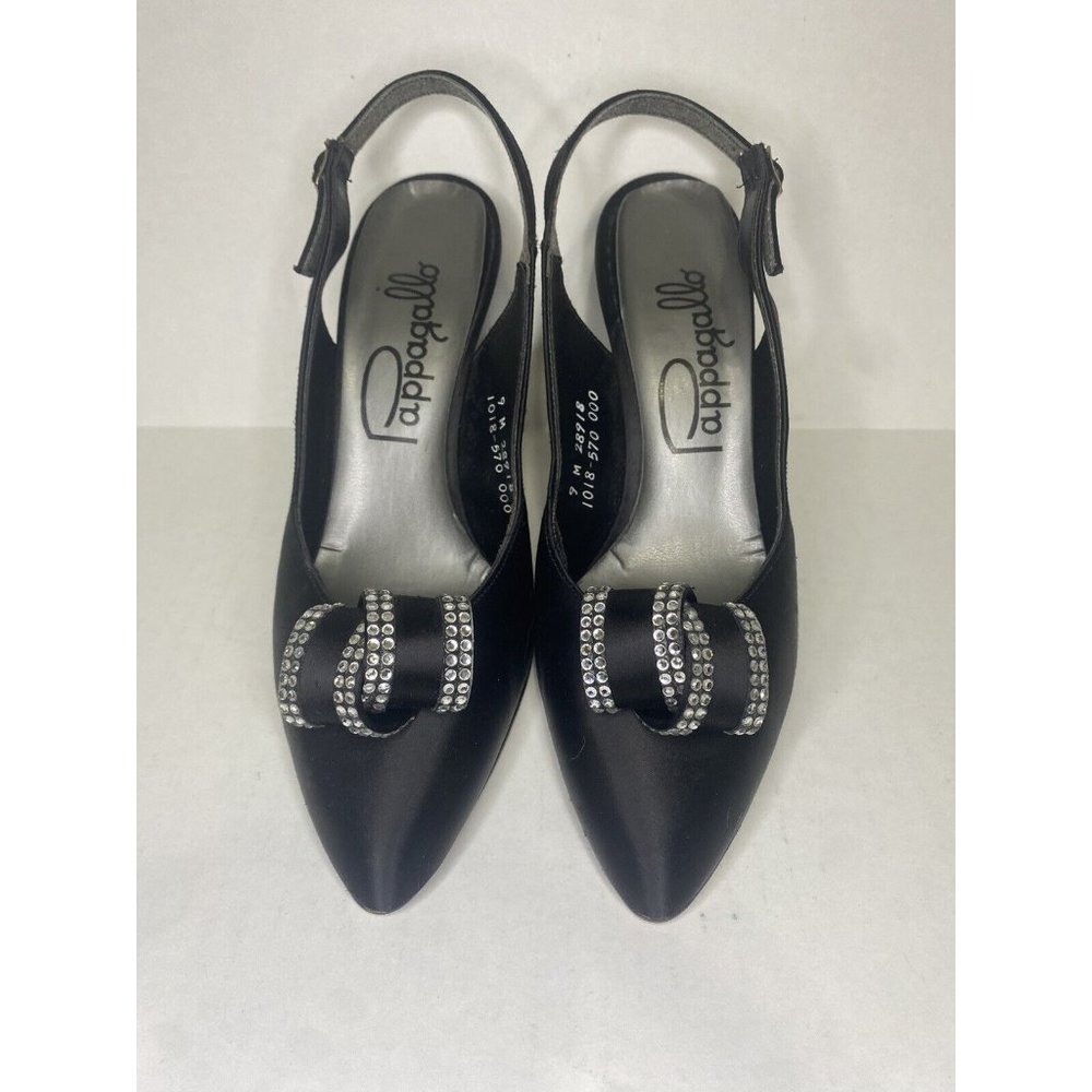 Pappagallo Black Leather Pumps Slip Ons Shoes Size 9M Great Condition